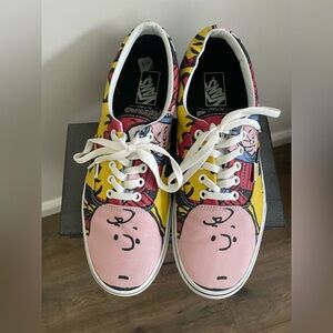 Vans men’s sz 12 Charlie Brown and The Peanuts Gang lace up tennis shoes men's